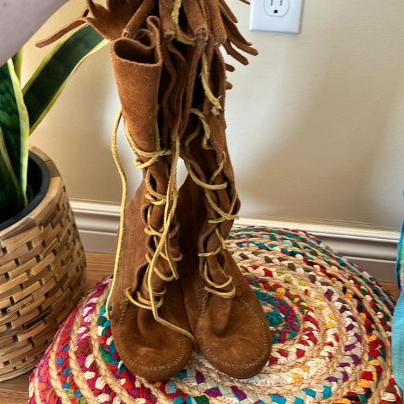 Minnetonka Brown Suede Fringe High Tall Boots - Picture 2 of 6